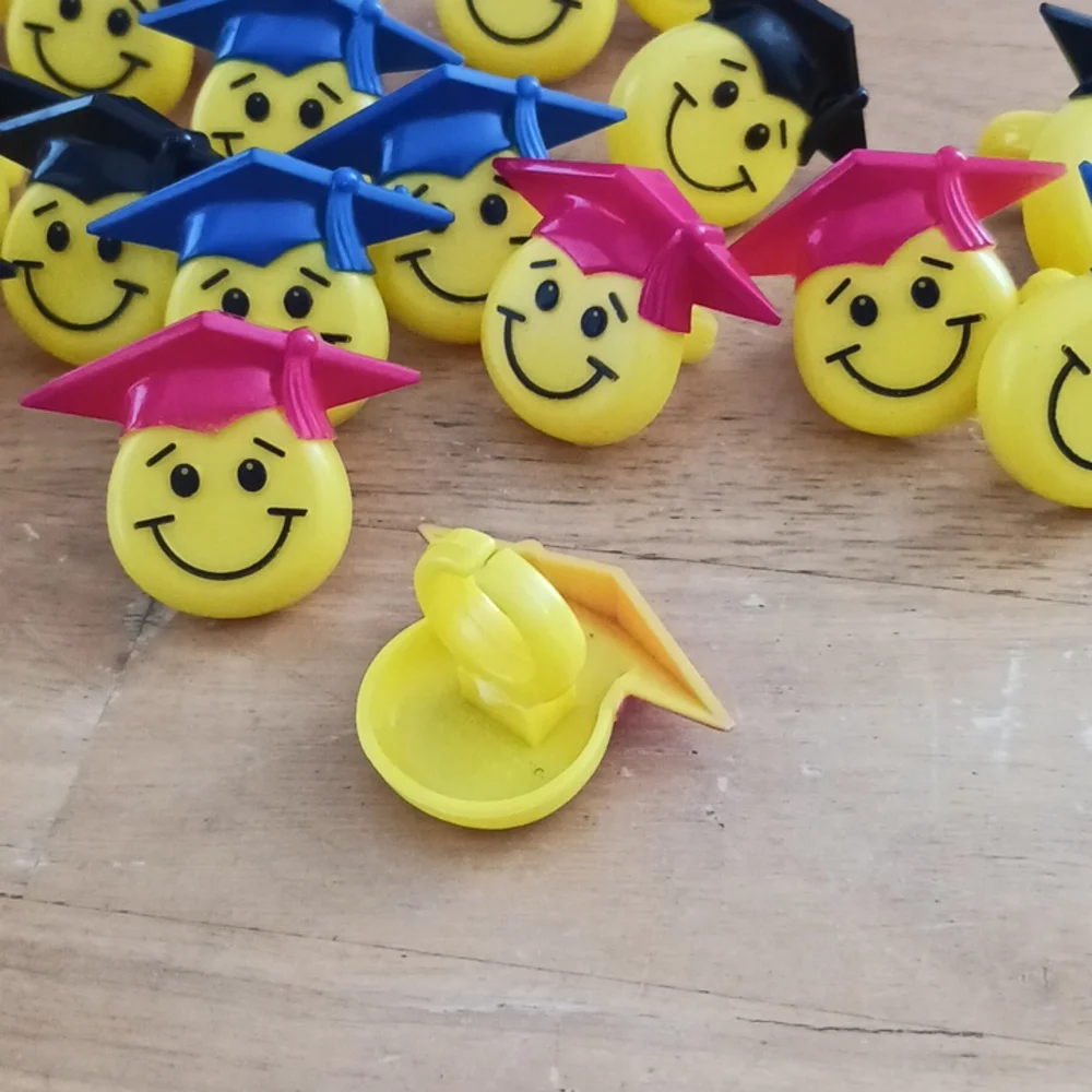 22 graduation cupcake rings